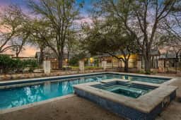 Private River Access | Pool+Hot Tub | Sleeps 24+ - Image 3